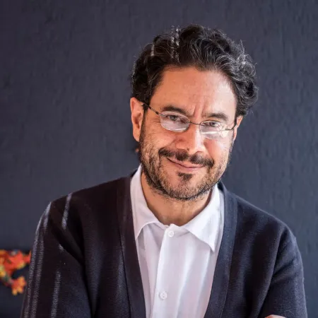 Colombia y Chile: una narrativa polarizada entre Iván Cepeda y José Antonio Kast