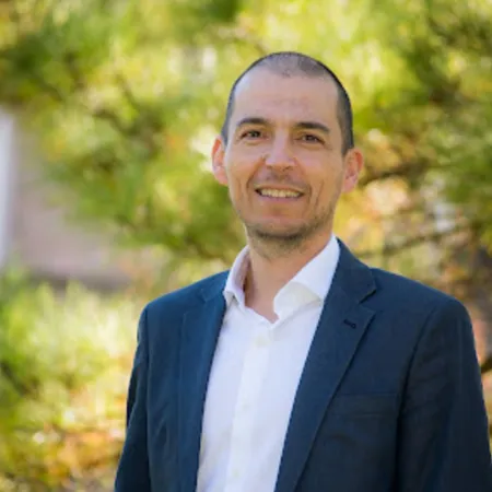 El radical Luis Picat justificó su salto a La Libertad Avanza