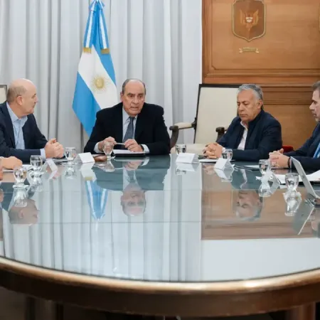 El Consejo de Mayo se reúne para definir un paquete legislativo