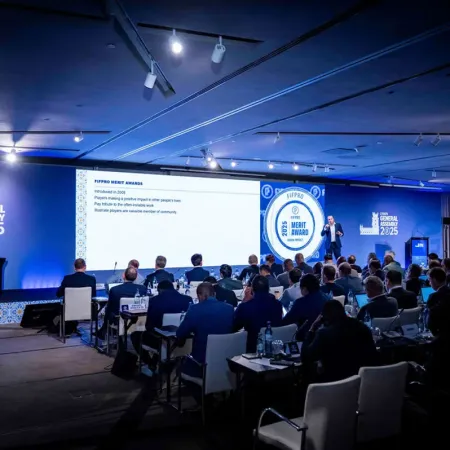 El sindicato de jugadores se reunió en Lisboa y pidió a FIFA por más descanso