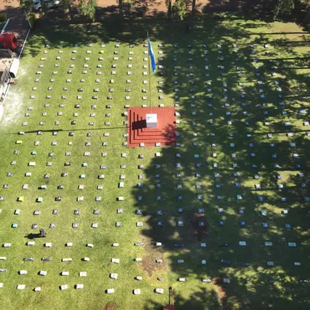 Un camión repleto de marihuana: llevaba cerca de diez toneladas bajo una lona