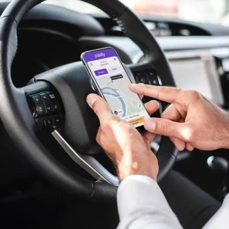 Una joven acusa a un chofer de aplicaciones de intentar secuestrarla e inyectarla con un jeringa