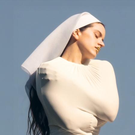 Rosalía logra que El Vaticano elogie su nuevo disco