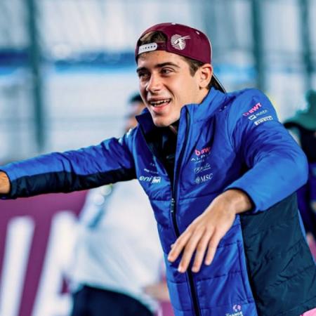 Alpine zen: Colapinto encontró un respiro en el yoga junto a Novak Djokovic