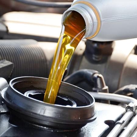 El Gobierno eliminó retenciones a lubricantes y apunta a un salto exportador