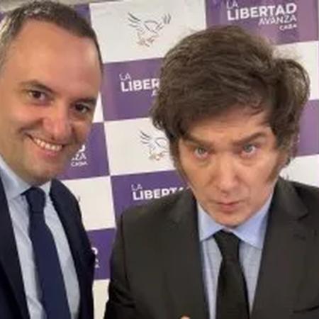 Javier Milei le toma juramento a Manuel Adorni y busca relanzar su gestión