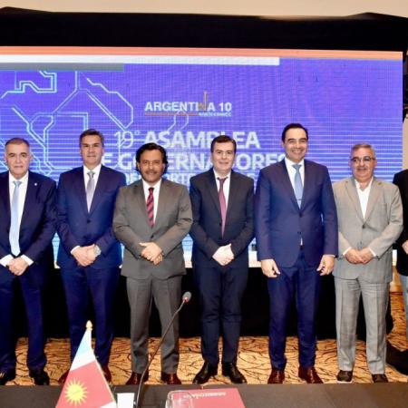 Gobernadores del Norte diseñan su futuro: ¿fuga o desafío al kirchnerismo?