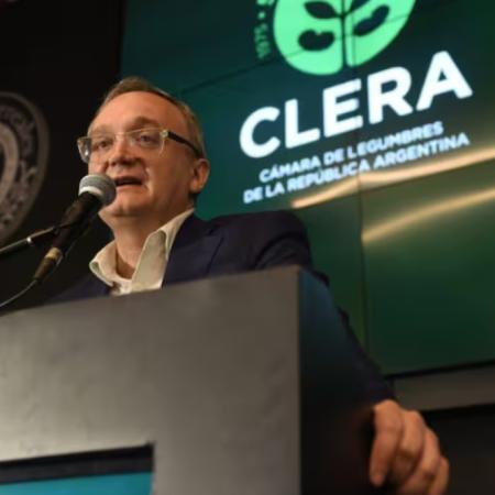 Idígoras: “Tenemos leyes para las inversiones en petróleo y gas, pero nada para el agro”