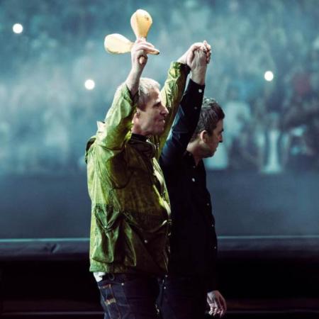 La gira mundial de Oasis estuvo llena de amor y secretos