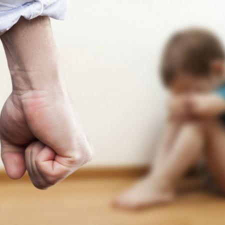 Un informe de la Universidad Austral revela que en Argentina el 35% de niños recibe disciplina violenta