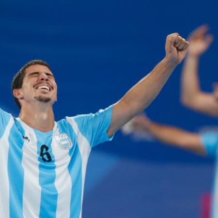 Simonet se despidió de Los Gladiadores: fin de una era para el handball argentino
