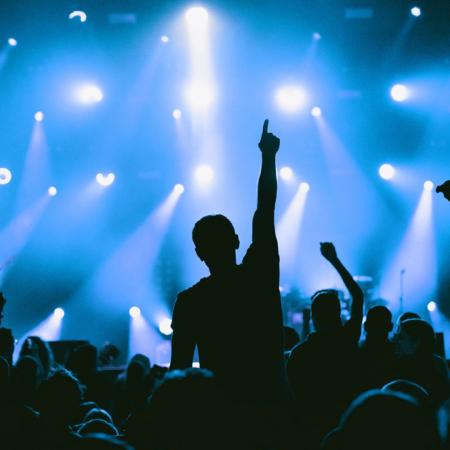 Reino Unido prohíbe la reventa de entradas