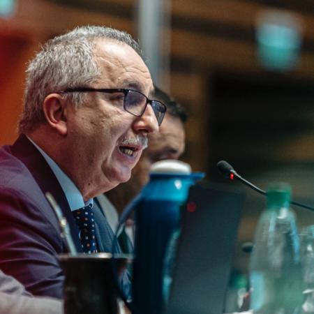 Misiones: por qué Passalacqua elige a Sartori y frena los aguinaldos