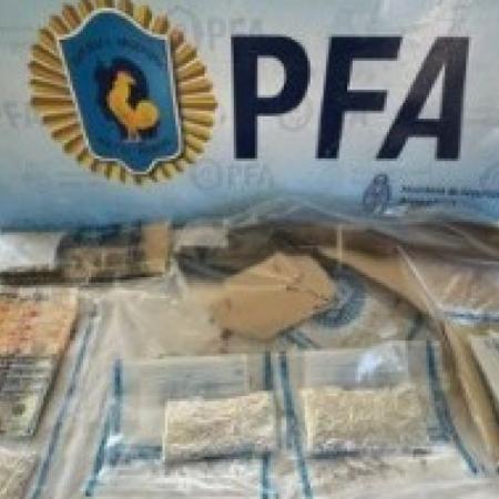 La Policía Federal desmanteló una banda narco armada tras diez allanamientos en el AMBA