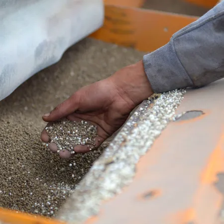 Con mejor relación de precios entre insumos y granos, los productores compraron más fertilizantes