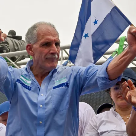 El ascenso de Nasry Asfura: ¿la respuesta a la crisis en Honduras?