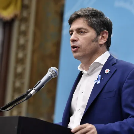 Kicillof mostró músculo político para reclamar la aprobación del endeudamiento