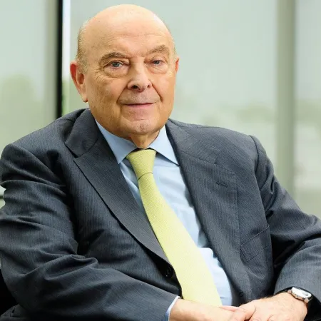 ¿Qué implica la reaparición de Cavallo para Milei y su economía?