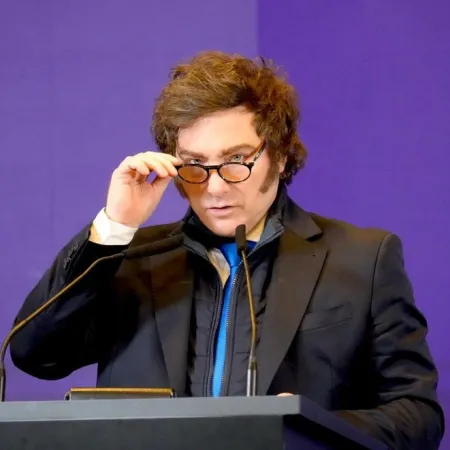 Círculo rojo y “riesgo kuka”: el combo explosivo del último discurso de Milei