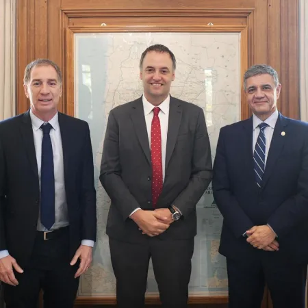 Los reclamos de Jorge Macri a Santilli para avalar el Presupuesto 2026 de Milei