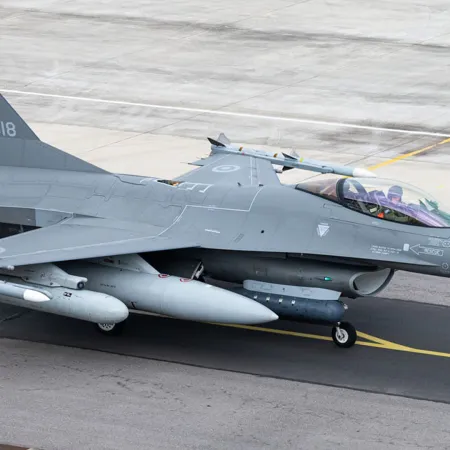 Así será el llamativo recorrido que Milei eligió para el show aéreo de los nuevos F-16