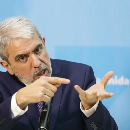 Por qué se desinfló la causa Fútbol para Todos contra Aníbal Fernández y otros