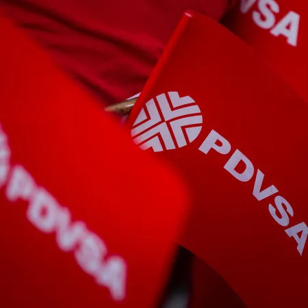 Bono 2020 de PDVSA se dispara al par y en Wall Street descuentan un fallo clave