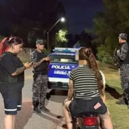 Villa Carlos Paz: una adolescente sufrió heridas al tirarse de una camioneta en movimiento