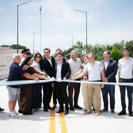 Kicillof, Katopodis y Vilar en Luján: obras, clima y un duro reproche a Milei