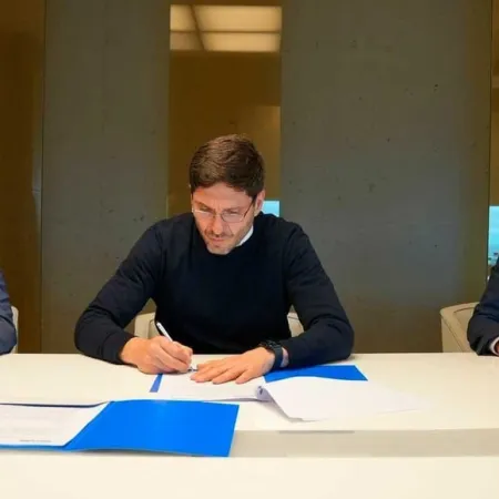 Santa Fe se blinda con YPF: qué gana Pullaro en plena incertidumbre nacional