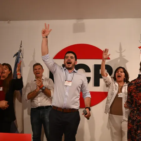 Leonel Chiarella trazó el rumbo en su primer mensaje como presidente de la UCR