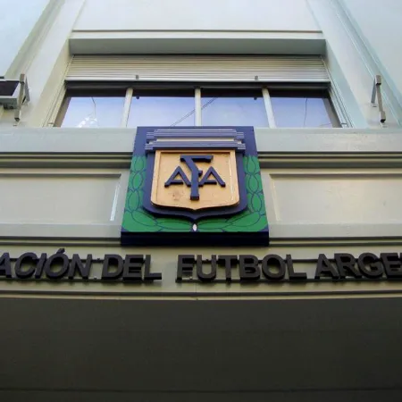 Ofensiva de la IGJ contra AFA: qué descubrieron en los balances