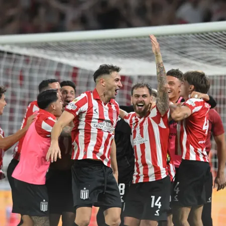 Estudiantes es el quinto equipo con más títulos del fútbol argentino en el siglo XXI
