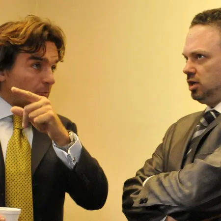 El gobernador K de Tierra del Fuego designó a un exasesor de Prat-Gay denunciado por Carrió