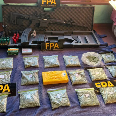 Impactante operativo en Córdoba: hallan 20 mil dosis de drogas químicas y detienen a siete personas