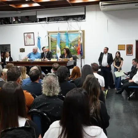 Candidaturas testimoniales y bancas vacías