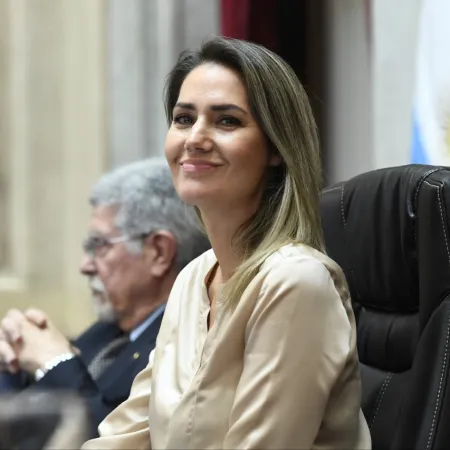 Carolina Losada defendió la reforma laboral y acusó a la oposición de “meter miedo”