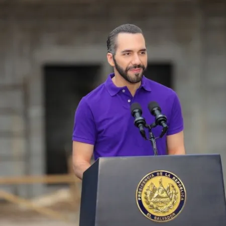 Nayib Bukele y Platzi lanzan educación tech gratis en El Salvador: el requisito clave