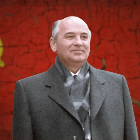 Mijaíl Gorbachov y el día que dejó caer a la URSS: qué lo llevó a esa decisión
