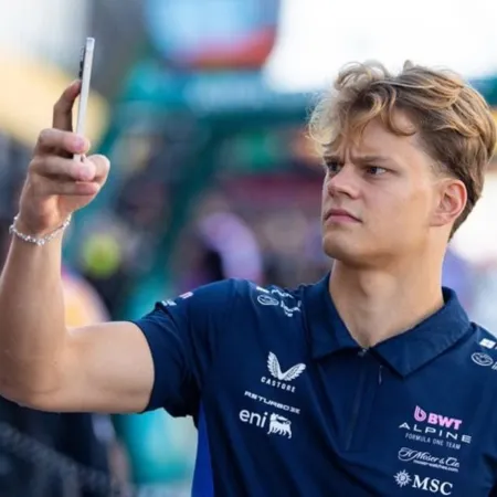 Franco Colapinto y Paul Aron: la frase sobre Argentina que generó ruido en Alpine