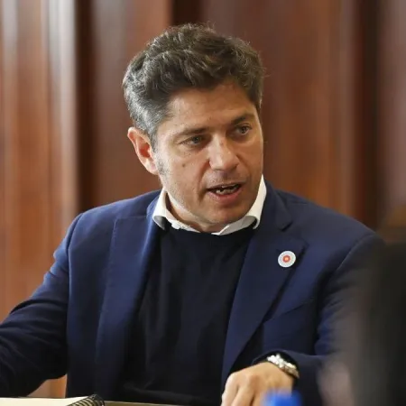 Kicillof define PBA: el plan para salvar a 82 intendentes y blindar el 2027
