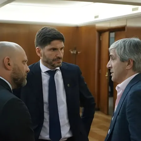 Pullaro frenó a Caputo: el portazo por los USD 800 millones que golpea al Tesoro