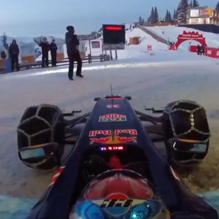 Verstappen corrió en la nieve con un coche adaptado de F1
