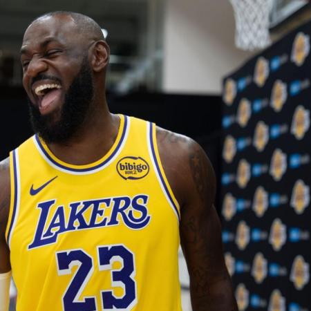 Inoxidable: LeBron James cumple 41 años y sigue reinando en la NBA