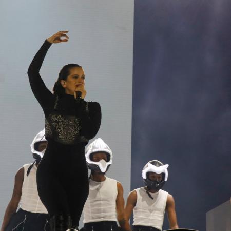 Rosalía prepara una gira de conciertos por catedrales