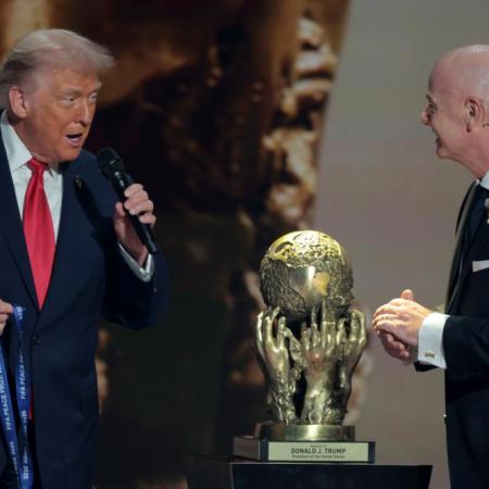 Infantino premió a Donald Trump con el “Peace Prize” en el sorteo del Mundial 2026