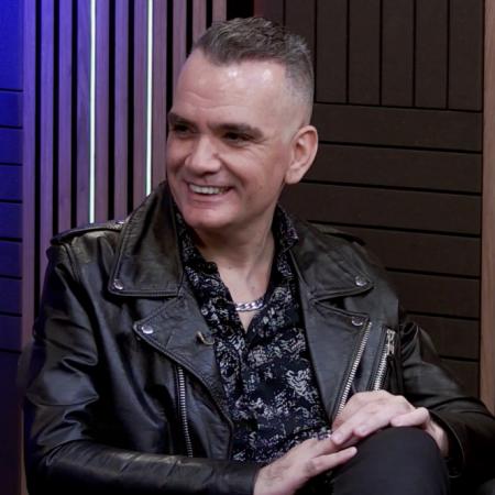 Alfredo Piro: “Uno es juglar de su tiempo y tiene el compromiso de cantar lo que pasa”