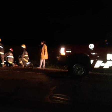 Choque en ruta 3: un Toyota Corolla embistió tres motos, dos con menores de edad