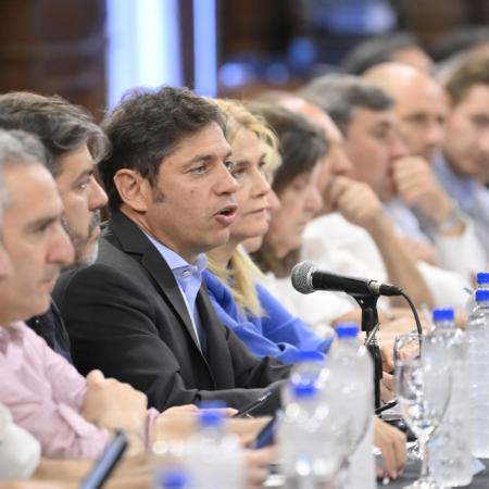 Tregua peronista en PBA: qué acordaron Kicillof, La Cámpora y el massismo