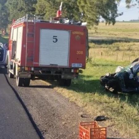 Trágico siniestro vial en Uruguay: un argentino falleció al chocar contra un camión